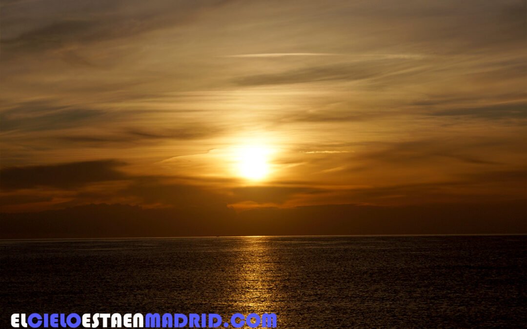 Lloret de Mar: espectáculo al amanecer.