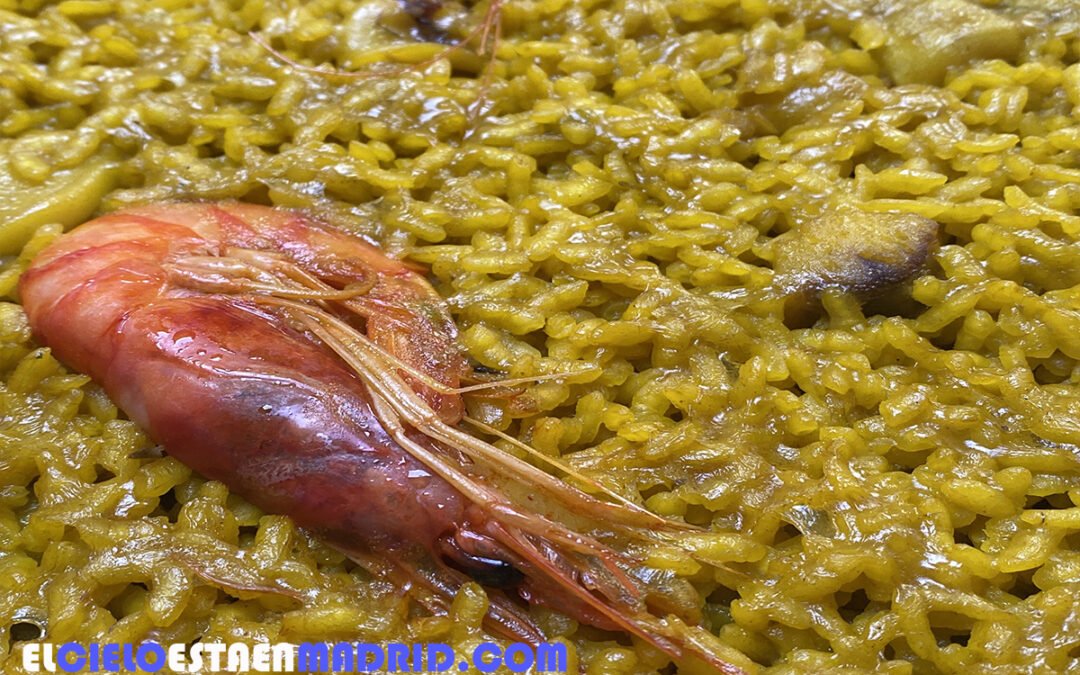 El arroz a banda: tradición y sabor mediterráneo. Receta.