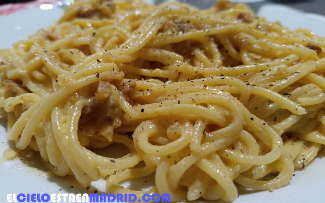 Espaguetis a la carbonara: la receta original italiana